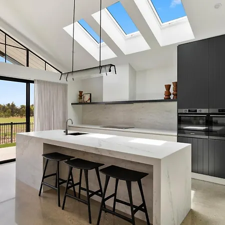Golf Fronted Getaway Silverwoods Yarrawonga Exterior photo