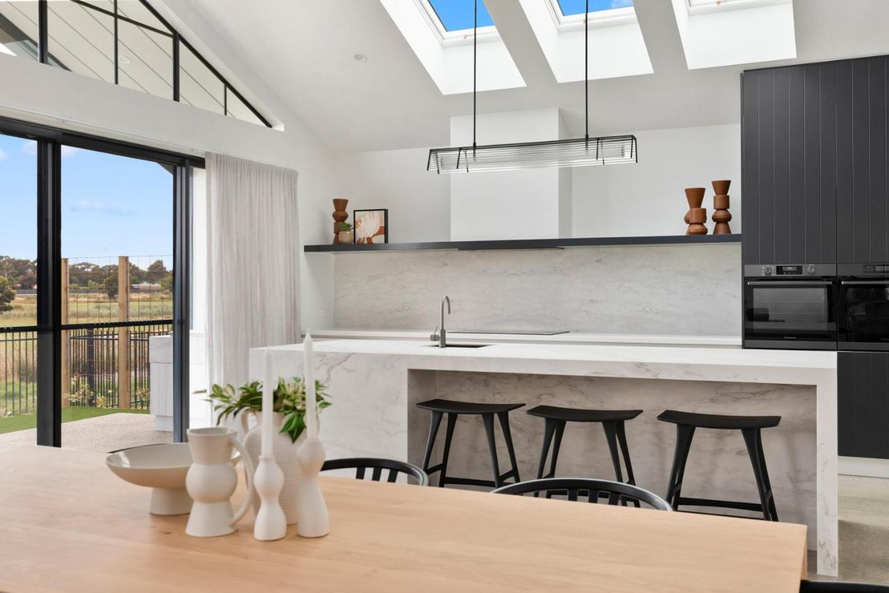 Golf Fronted Getaway Silverwoods Holiday home Yarrawonga