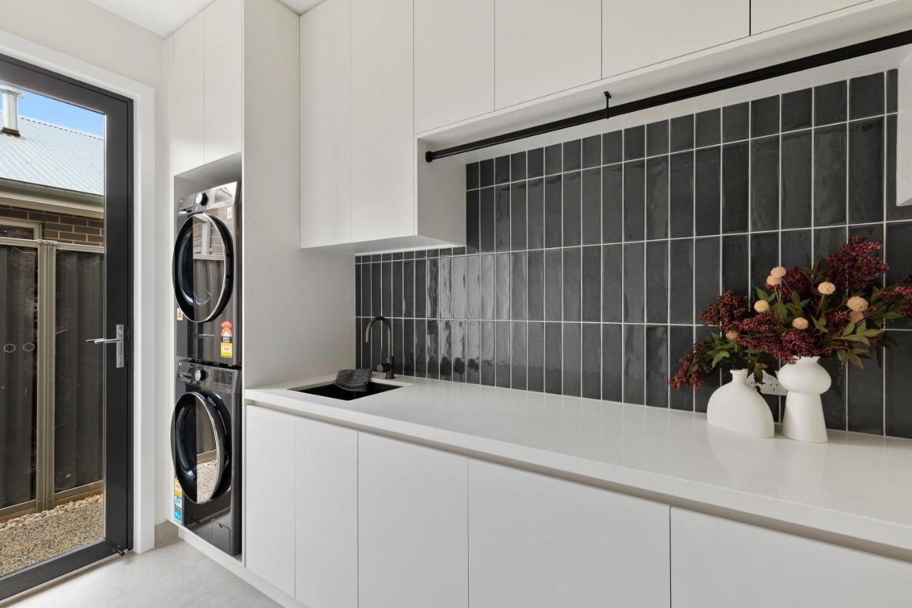 Golf Fronted Getaway Silverwoods Holiday home *